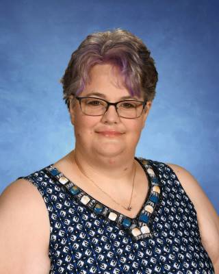 Mrs. Traci Schnipke, 7th and 8th Grade Science